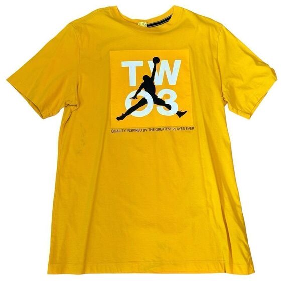 MENS JORDAN MJ LEGACY 2 TEE in Yellow university gold - Picture 4 of 8